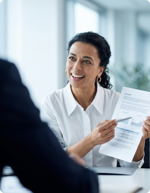 Salvum advisors reviewing a client's wealth plan